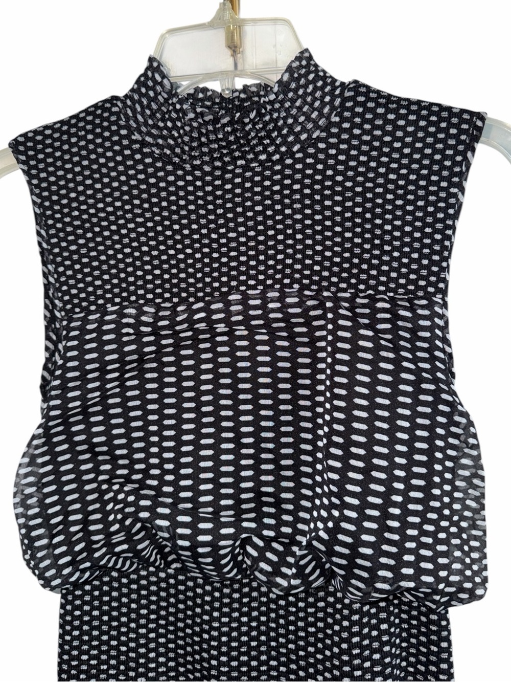 Area Star Mock Neck Sleeveless Smocked Midi Dress in Black size M NWT - Picture 4 of 11